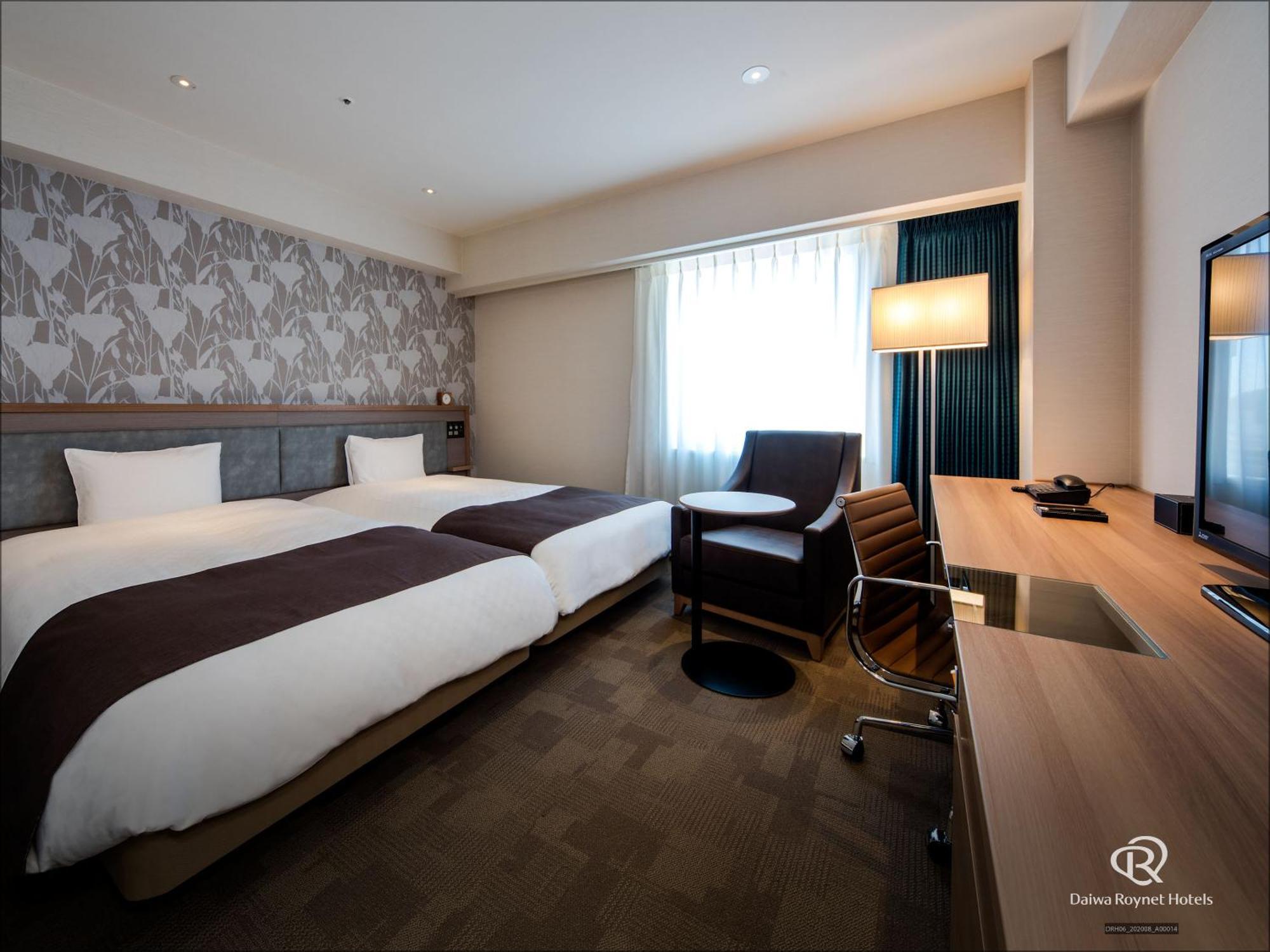 Daiwa Roynet Hotel Tokushima Ekimae Zewnętrze zdjęcie